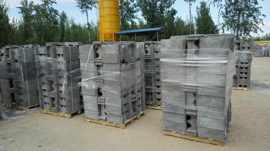中国工厂网 家装建材工厂网 水泥砖瓦 混凝土制品 钢石砌井模块水泥板